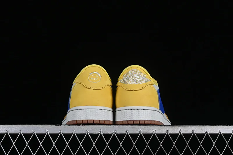 All categories Air Jordan Jordan series basketball shoes Air Jordan 1 Low foreign trade version Travis Scott x Air Jordan 1 Low OG AJ1 Joe 1 undercut low DZ4137-700